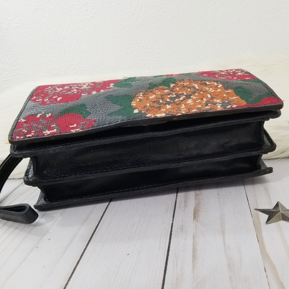 SOLD Patricia Nash Lanza crossbody Fall Tapestry - Picture 4 of 8